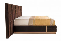 Keith Luxurious Bed